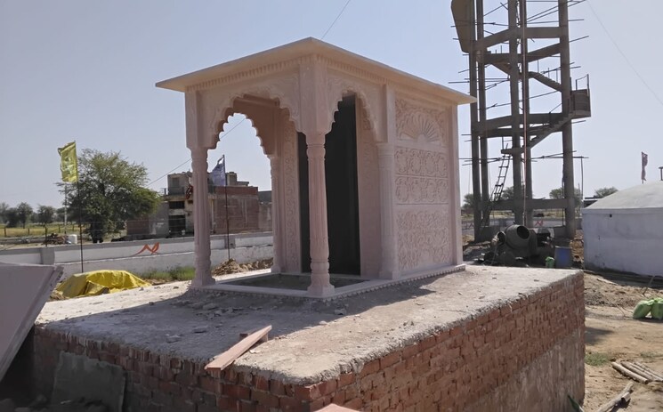 Garden, chart-balaji-enclave  697 Sq.Yd. Plot In Renwal Manji Jaipur 8321519