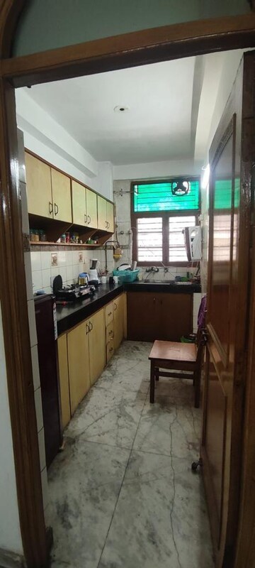 Kitchen in 2 BHK Apartment at Indrapuram – for Rent