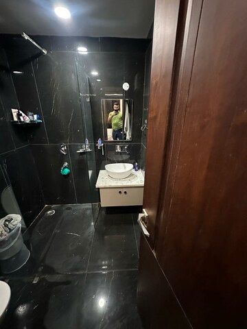 Furnished Amenities in 4 BHK Builder Floor at Niti Khand – for Rent