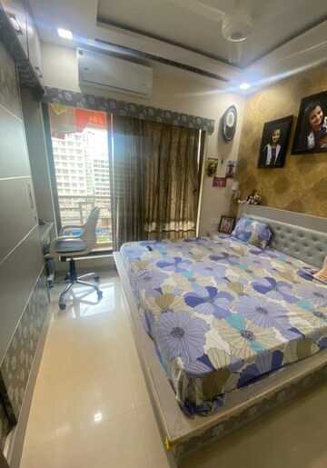 Bedroom in 2 BHK Apartment at Indiabulls Greens, New Panvel – for Rent