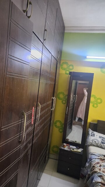 Bedroom in 2 BHK Apartment at Premier Kailash Tower, Powai – for Rent