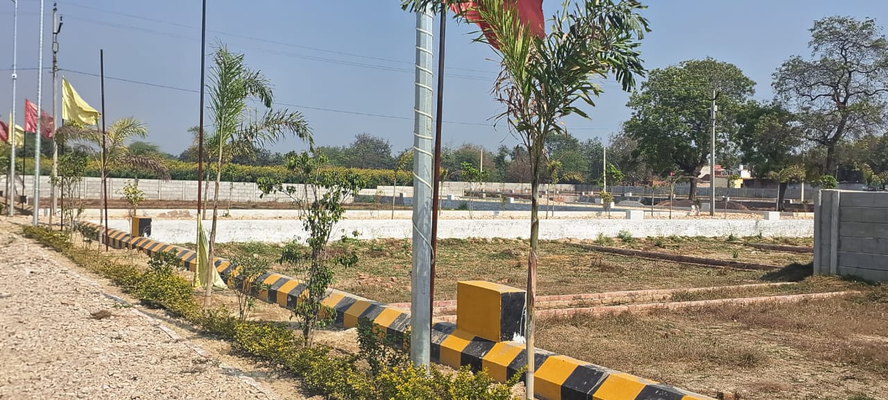 Plot For Sale in Mega Estate