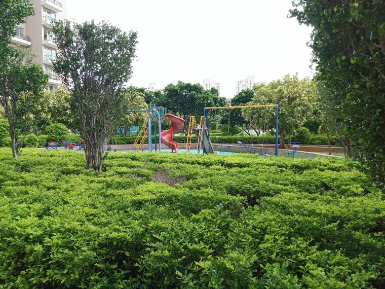 Garden, paras-irene 2 Bedroom 1450 Sq.Ft. Apartment In Sector 70a Gurgaon 8321700