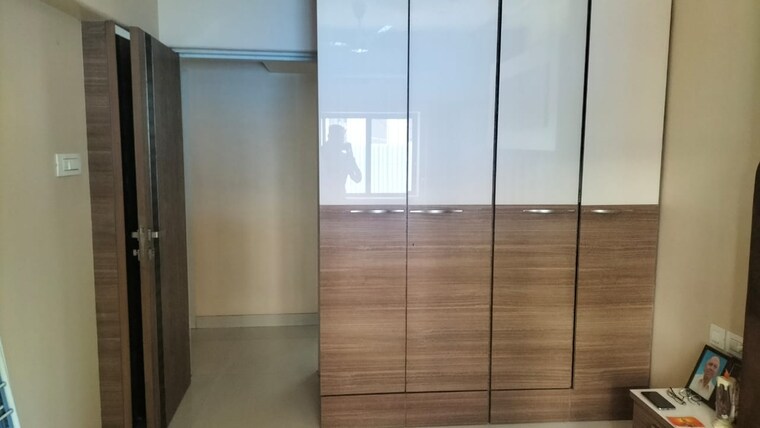 Room, halkara-complex 1 Bedroom 450 Sq.Ft. Apartment In Dahisar East Mumbai 8321723