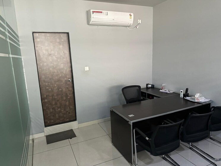 Team Area, venkat-enclave-hitech-city Commercial Office Space 3000 Sq.Ft. In Hi Tech City Hyderabad 8321759