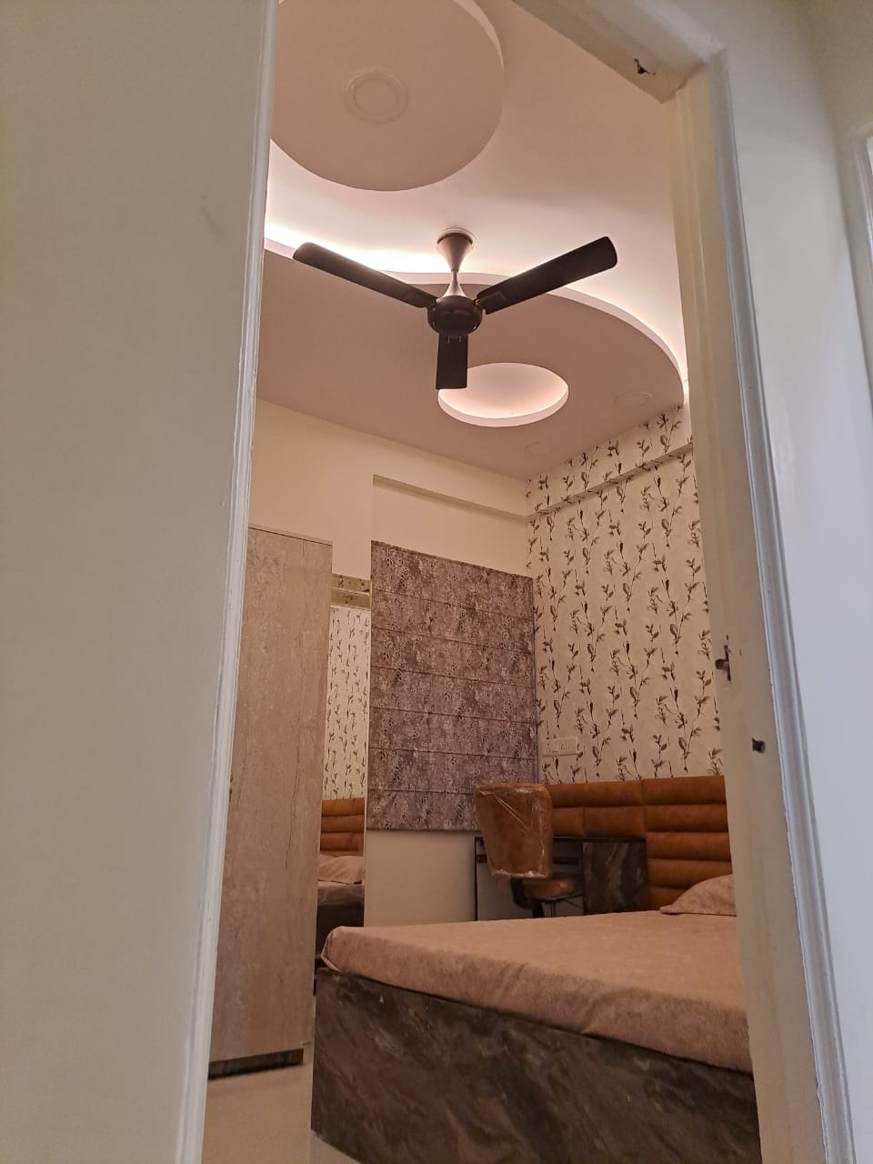 Plot For Sale in DLF Garden City Plots I