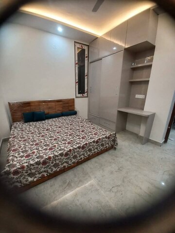 Bedroom in 1 BHK Builder Floor at Super Mart 1, Sector 27 – for Rent