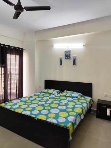 Bedroom in 3 BHK Apartment at Aims Golf City, Sector 75 – for Rent