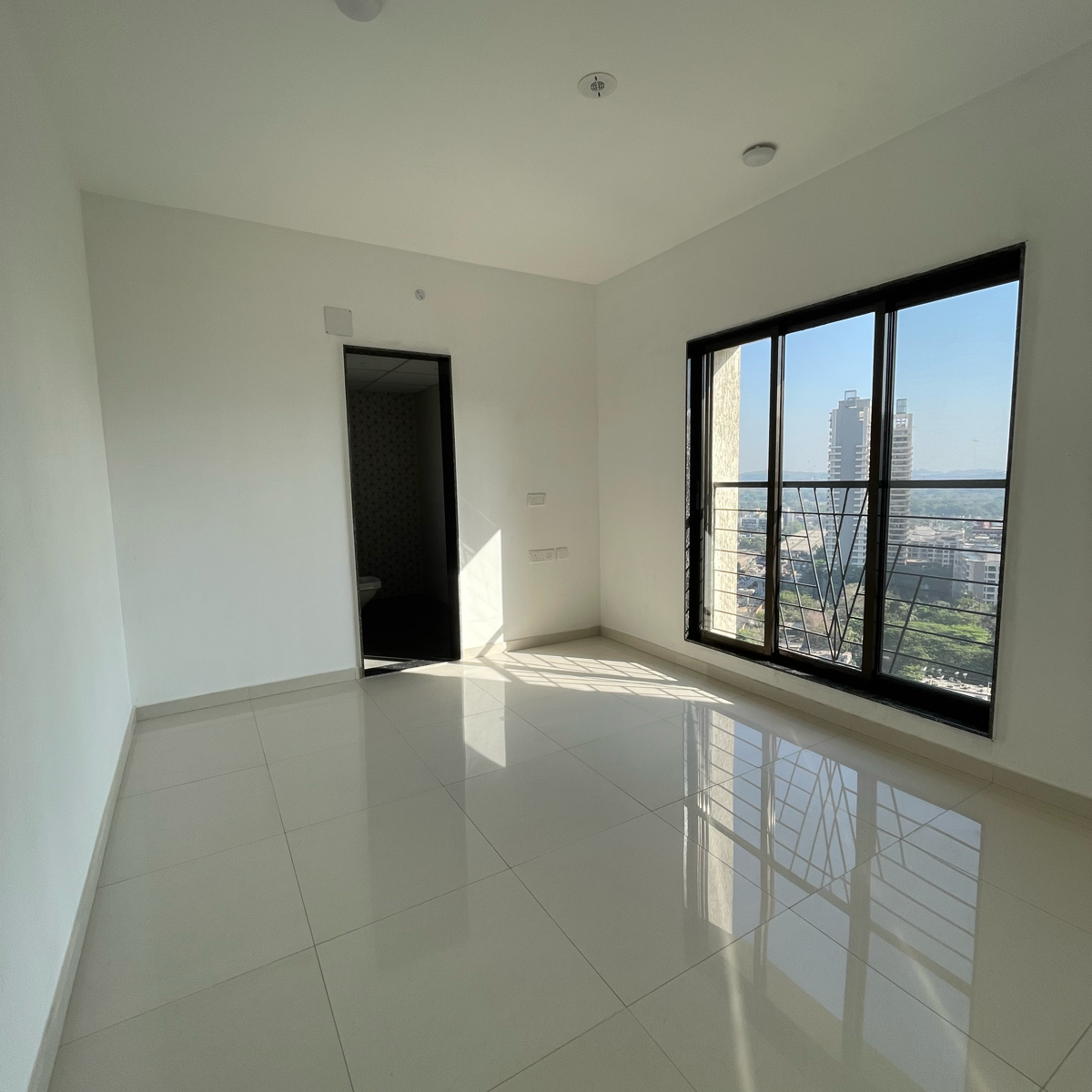 2 BHK Apartment For Sale in Riddhi Garden