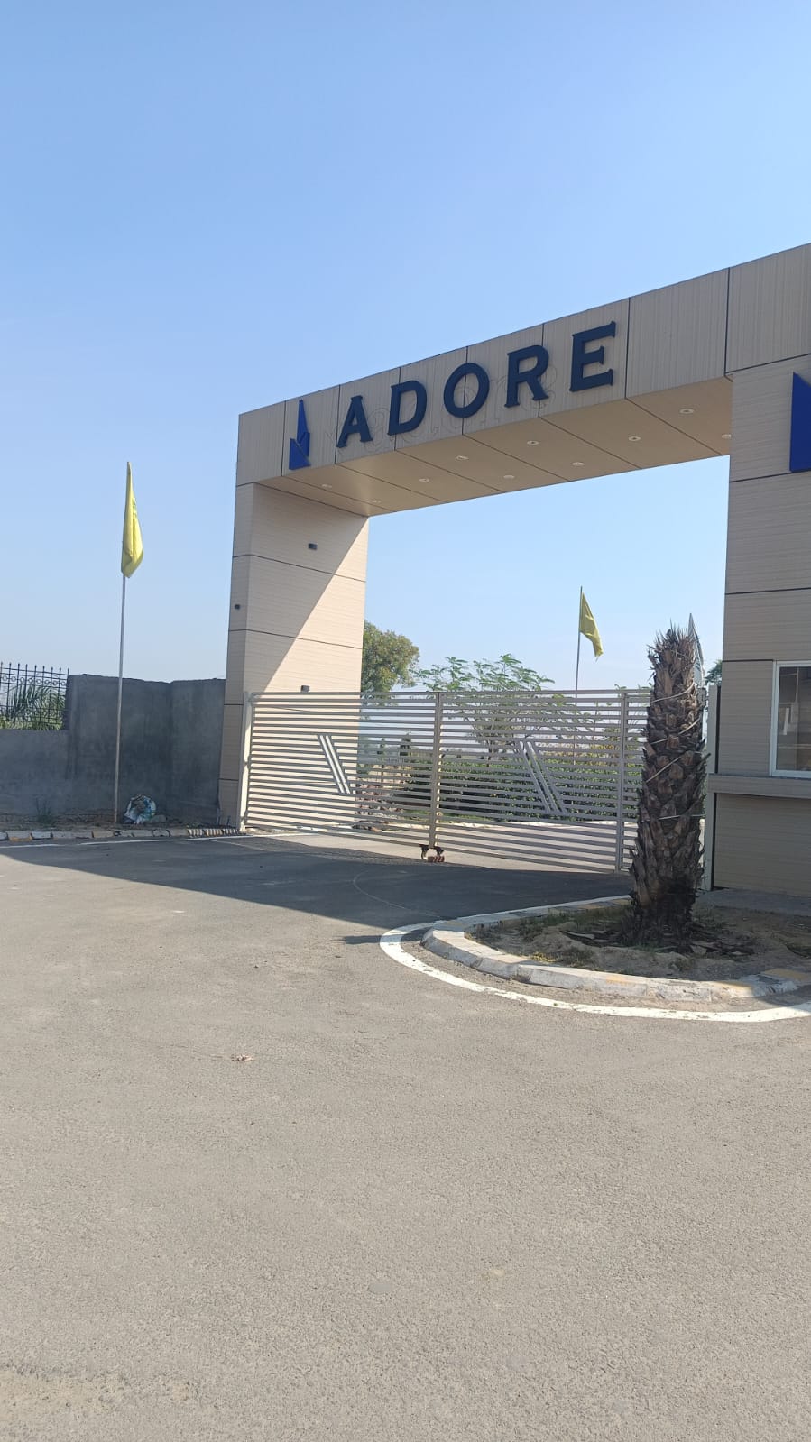 4 BHK Builder Floor For Sale in Golden Green Homes