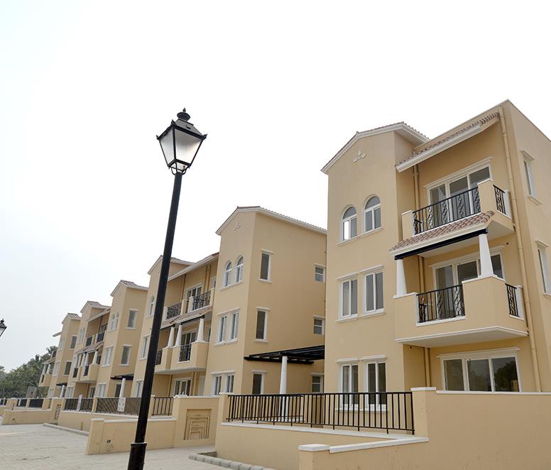 3 BHK + Pooja Room,Study Room Apartment For Sale in Emaar MGF Emerald Hills