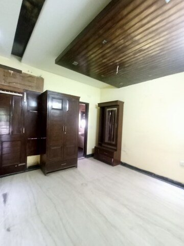 Bedroom in 2 BHK Independent House at Sector 10 – for Rent