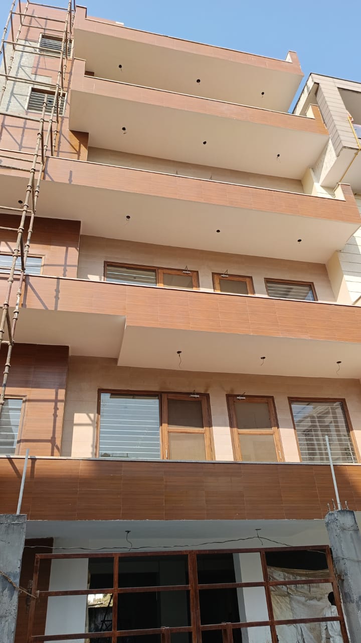 3 BHK + Pooja Room Builder Floor For Sale in BPTP District 3