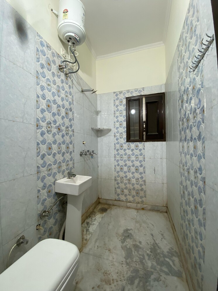 Bathroom, sunny enclave 1 Bedroom 920 Sq.Ft. Builder Floor In Sunny Enclave Mohali 8321937