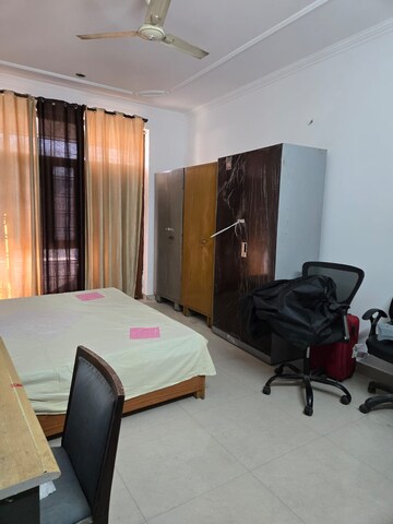 Living Room in 3 BHK Builder Floor at Ansal Plaza Gurgaon, Palam Vihar – for Rent