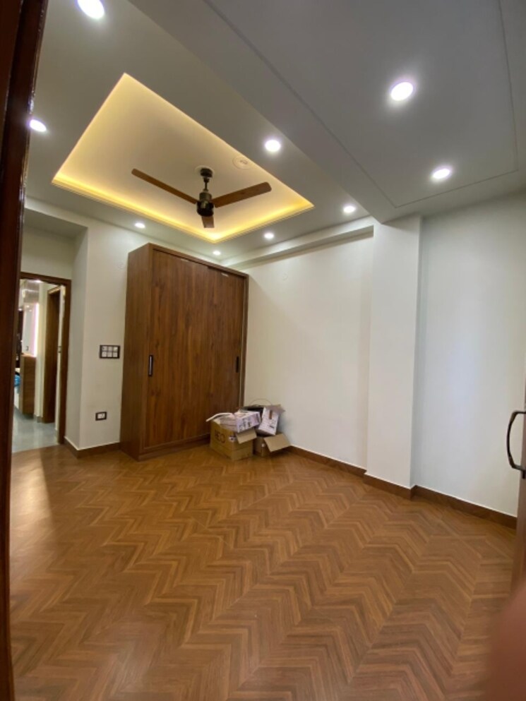 Bedroom, raj nagar 3 Bedroom 100 Sq.Yd. Builder Floor In Raj Nagar Delhi 8321971