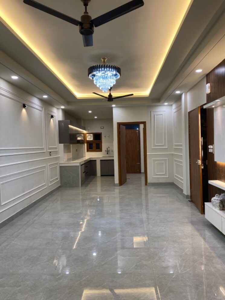 Living Room, raj nagar 3 Bedroom 100 Sq.Yd. Builder Floor In Raj Nagar Delhi 8321971