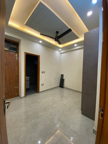 Room in 3 BHK Builder Floor at Raj Nagar – for Sale
