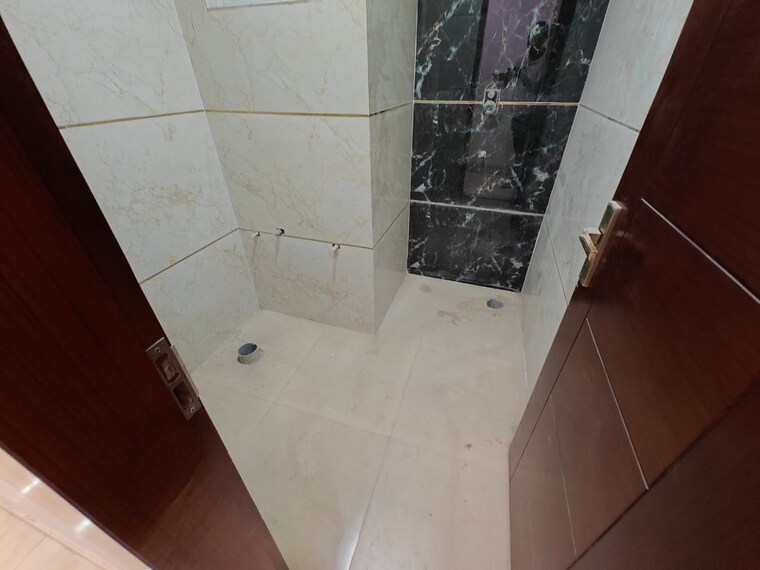 Kitchen, sector 73 2 Bedroom 1000 Sq.Ft. Builder Floor In Sector 73 Noida 8322007