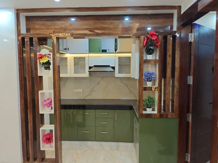 undefined, sector 73 2 Bedroom 1000 Sq.Ft. Builder Floor In Sector 73 Noida 8322007