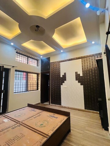 Bedroom in 2 BHK Builder Floor at Sahastradhara Road – for Rent