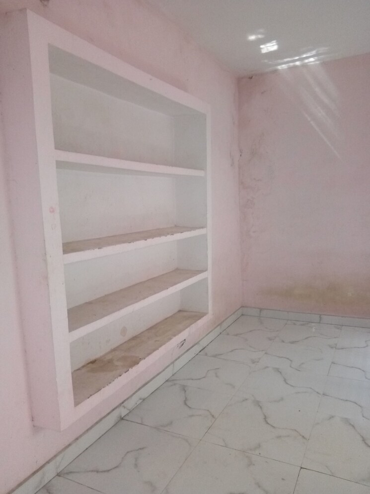 Room, lda colony 3 Bedroom 1500 Sq.Ft. Villa In Lda Colony Lucknow 8322102