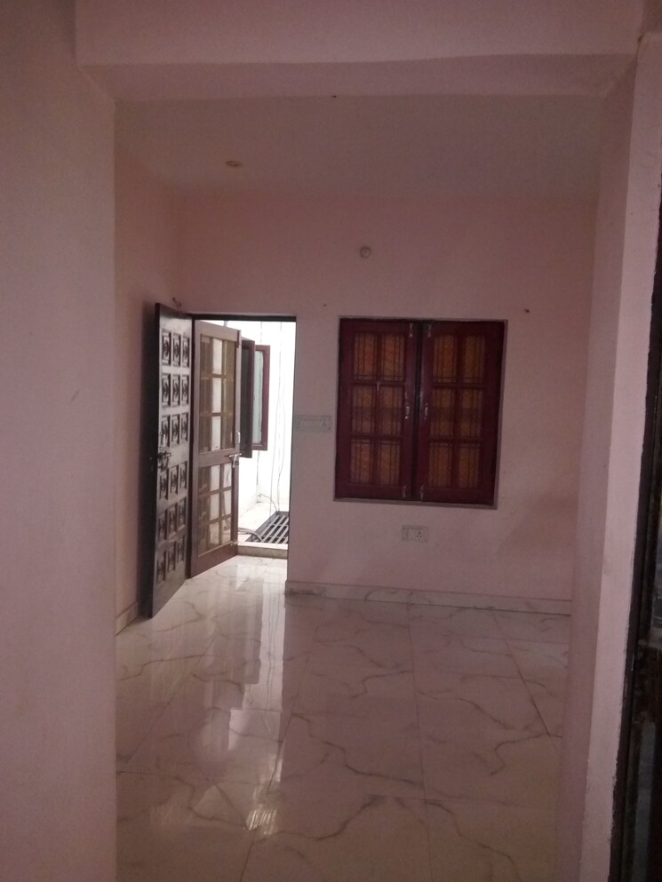 Room, lda colony 3 Bedroom 1500 Sq.Ft. Villa In Lda Colony Lucknow 8322102