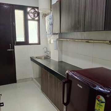 Kitchen in 2 BHK Builder Floor at Sector 43 – for Rent