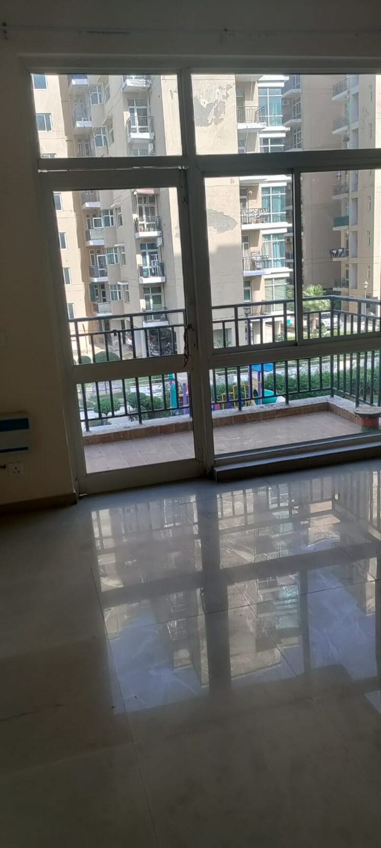 Balcony, omaxe-spa-village 3.5 Bedroom 1930 Sq.Ft. Apartment In Sector 78 Faridabad 8322144