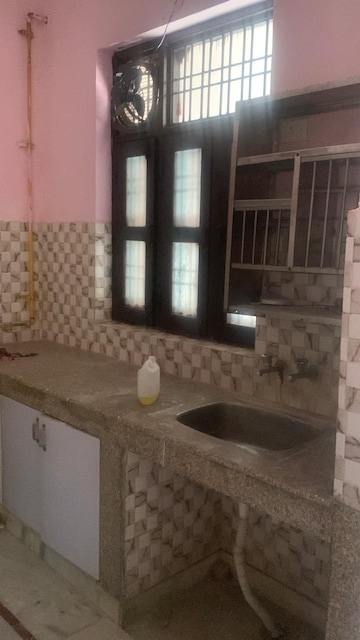 Kitchen in 2 BHK Independent House at Sector 46 – for Rent