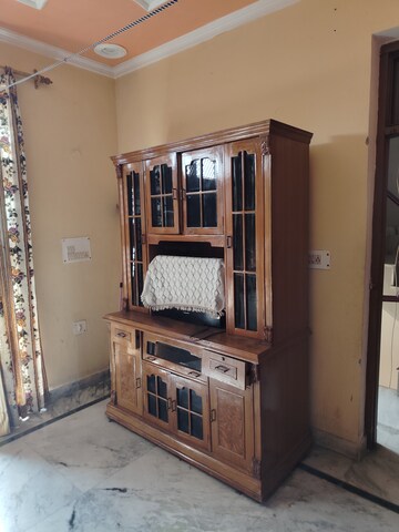 Living Room in 2 BHK Builder Floor at Sector 6 – for Rent