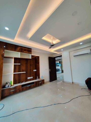 2 BHK Apartment For Rent in Ambience Creacions, Sector 22