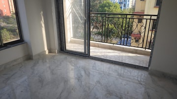 Room in 3 BHK Apartment at New Town Action Area ii – for Sale