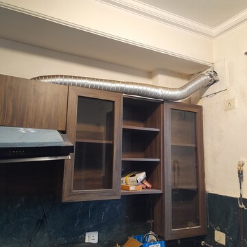 Kitchen in 3 BHK Apartment at Ambience Creacions, Sector 22 – for Rent