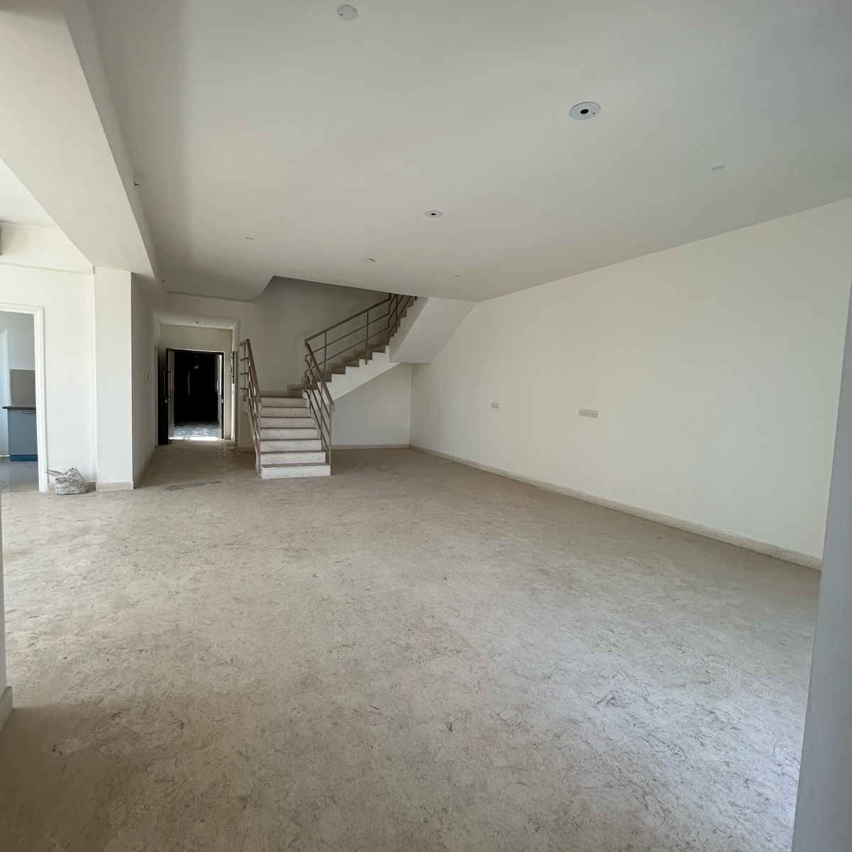 4 BHK + Servant Room,Study Room Penthouse For Sale in Emaar The Palm Drive-The Sky Terraces