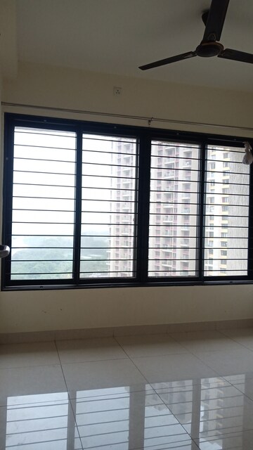 Room in 2 BHK Apartment at Sargam CHS Nanded, Sinhagad Road – for Sale