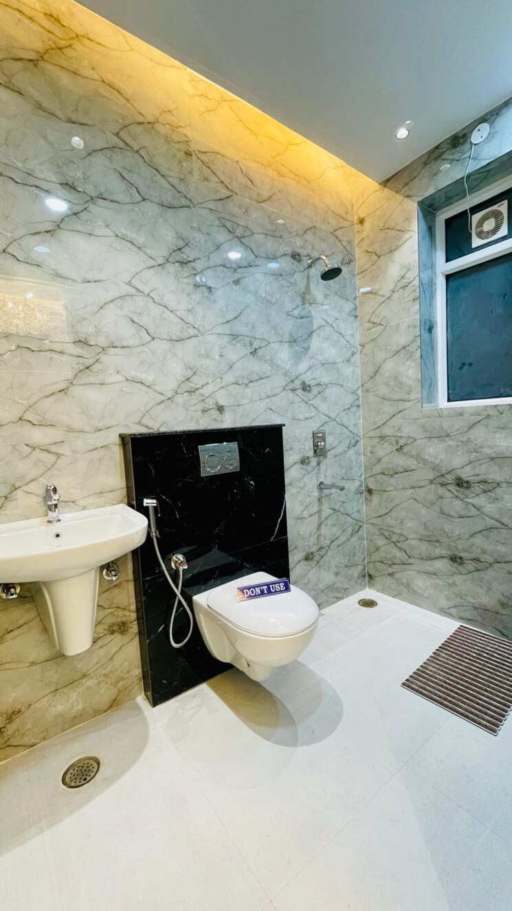 Bathroom, patiala road 3 Bedroom 1200 Sq.Ft. Apartment In Patiala Road Zirakpur 8322469