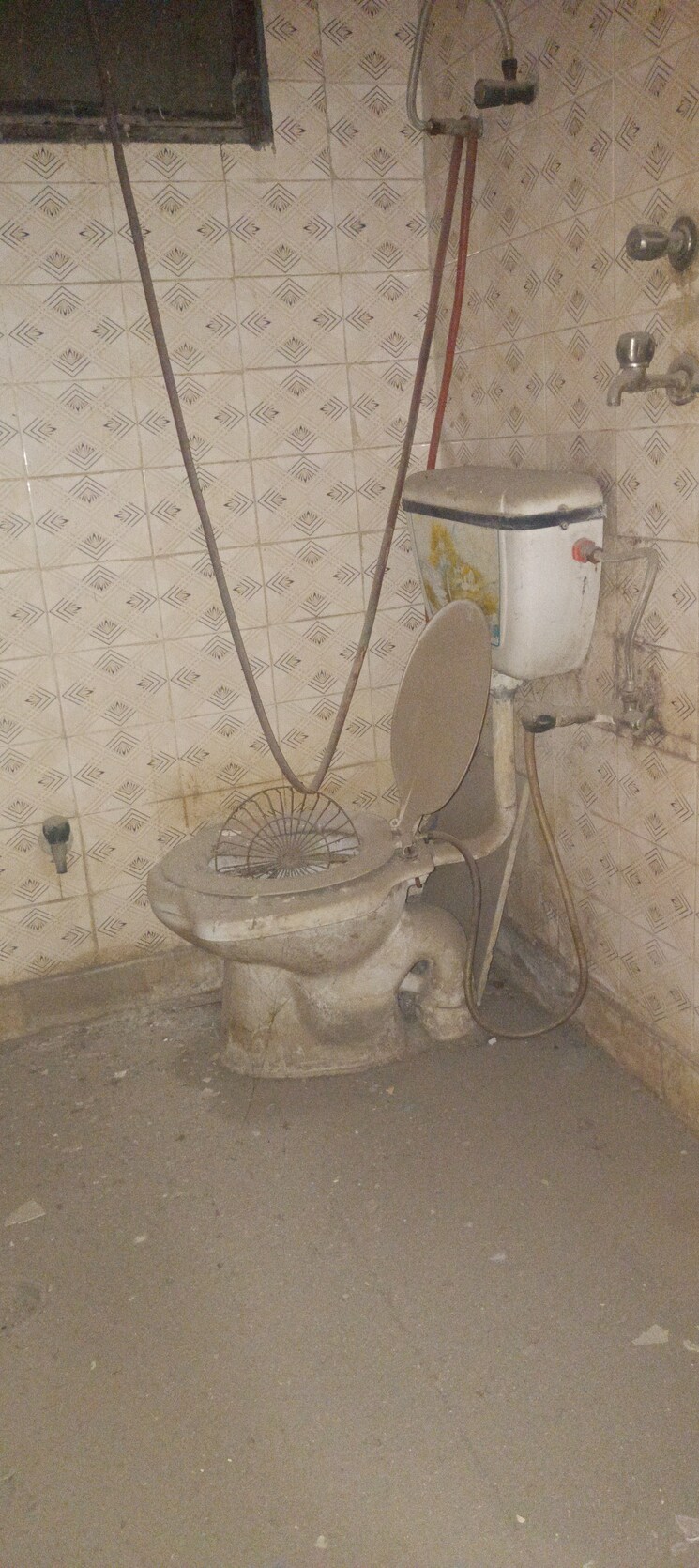 Bathroom, raj nagar extension 1 Bedroom 345 Sq.Ft. Builder Floor In Raj Nagar Extension Ghaziabad 8322509