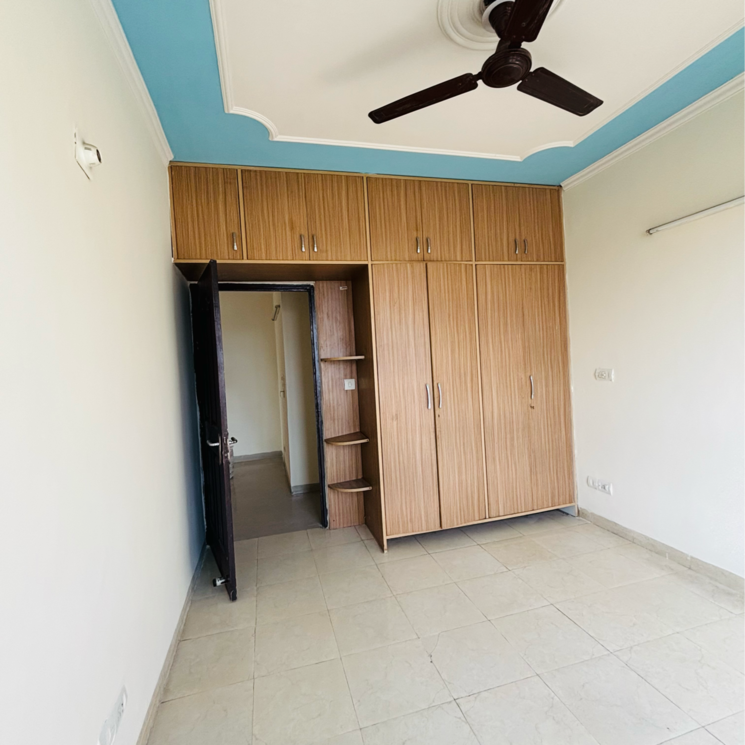 Kitchen, tulip-white 3 Bedroom 1326 Sq.Ft. Apartment In Sector 69 Gurgaon 8322504