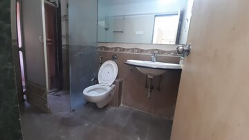 Bathroom in 2 BHK Apartment at Nahar Amrit Shakti, Chandivali – for Rent