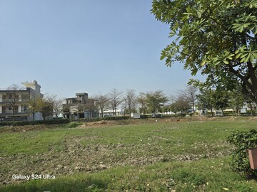 Plot Area in  Plot at BPTP Amstoria, Sector 102 – for Sale