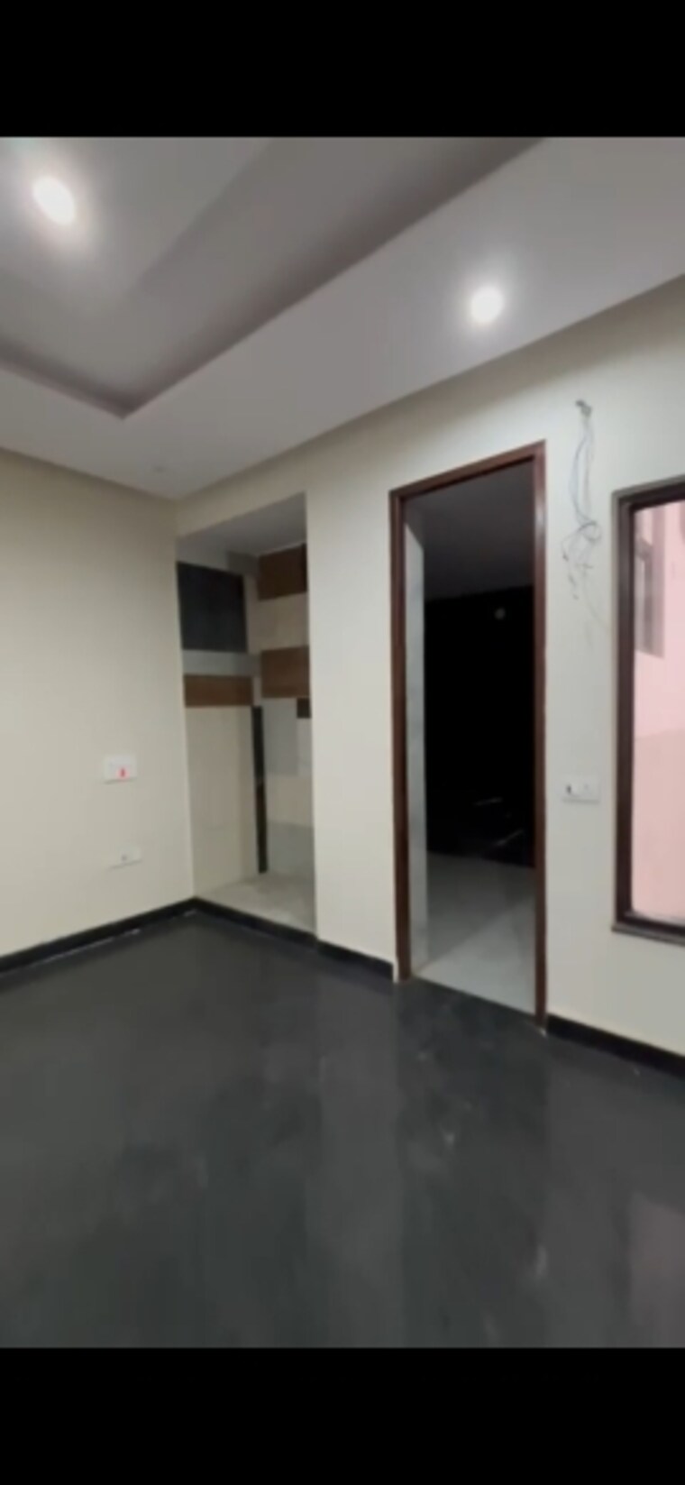 Room, sector 31 6+ Bedroom 375 Sq.Mt. Villa In Sector 31 Noida 8322659