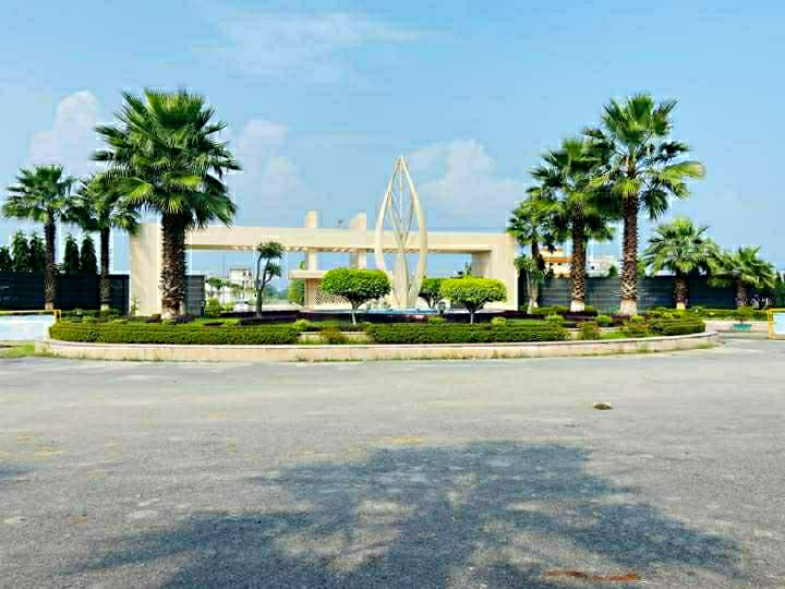 Plot For Sale in Wing Lucknow Greens Plots