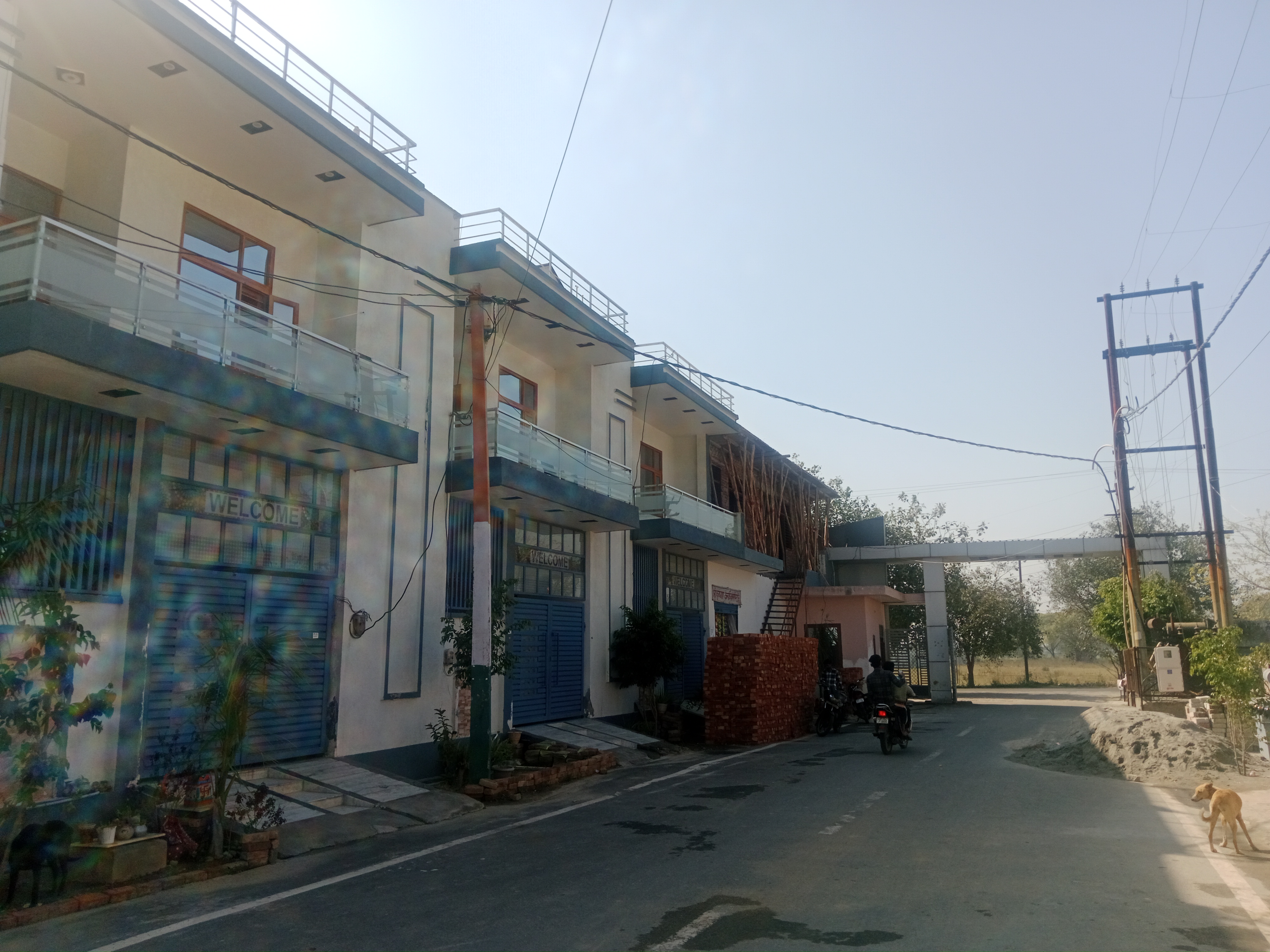 Plot For Sale in Krishna Enclave Kila Road