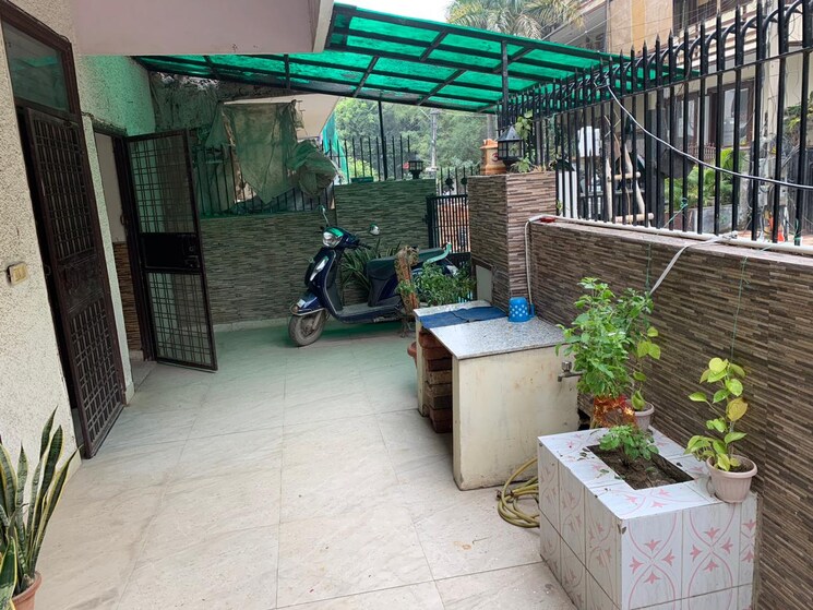 Balcony, palam-vihar-residents-association 4 Bedroom 2500 Sq.Ft. Villa In Palam Vihar Gurgaon 8322744