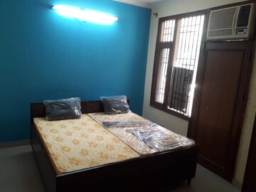 Bedroom in 2 BHK Apartment at Penta Homes, Vip Road – for Rent