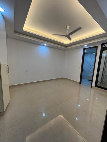 Room in 1 BHK Builder Floor at Chattarpur – for Rent