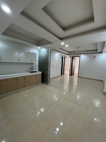 Room in 1 BHK Builder Floor at Chattarpur – for Rent