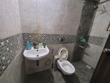 Bathroom in 3.5 BHK Apartment at Shree Balaji Infinity, Baner – for Rent