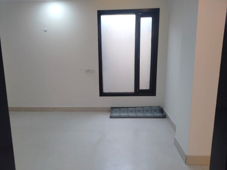 Room, greater kailash part 3 3 Bedroom 1900 Sq.Ft. Builder Floor In Greater Kailash Part 3 Delhi 8322945